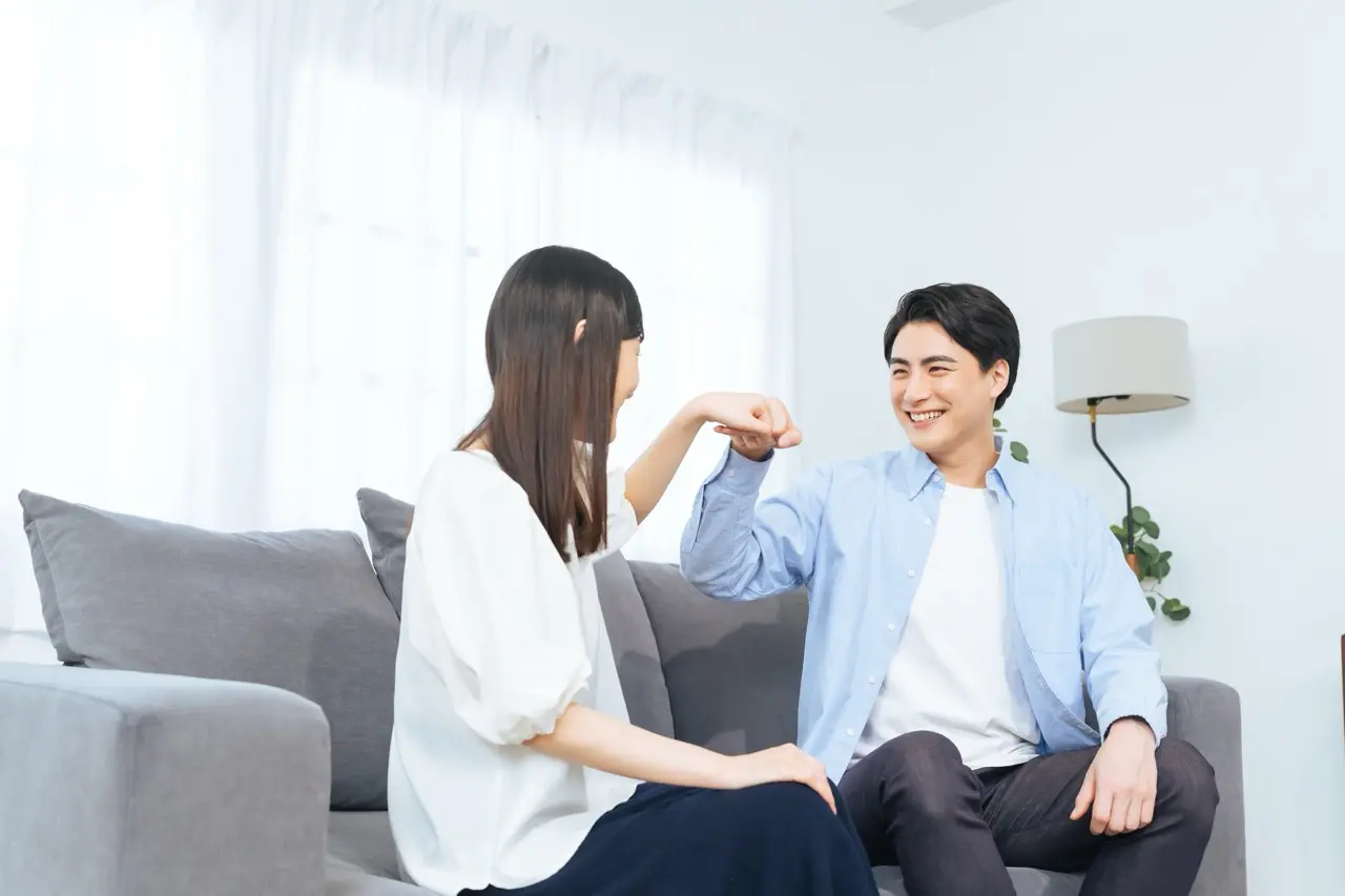二人で行けない…婚姻届を一人で出すのはあり？不備を防ぐ準備のコツ