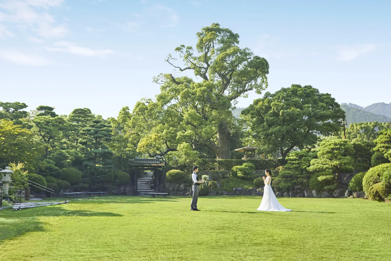 ＴＨＥ ＳＯＲＡＫＵＥＮ （相楽園）