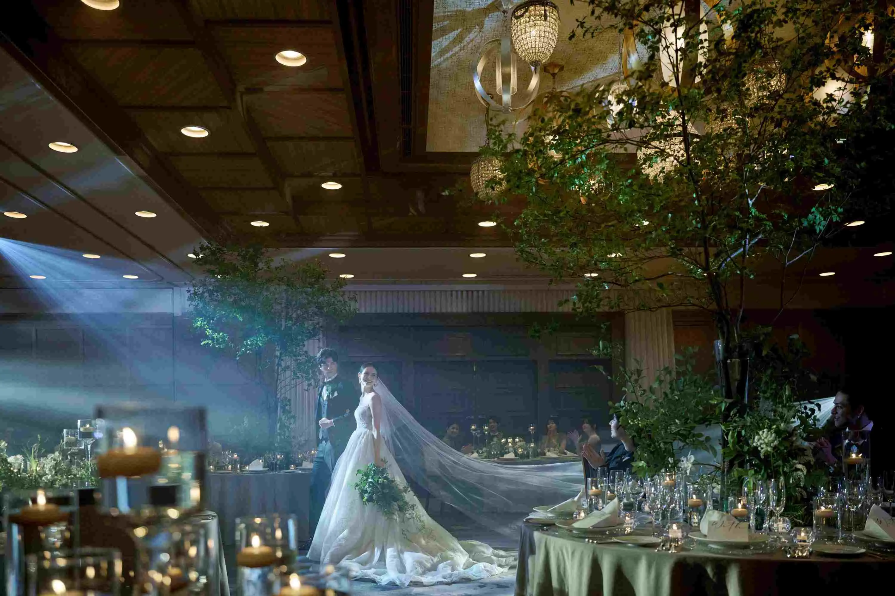 ザ ストリングス 表参道