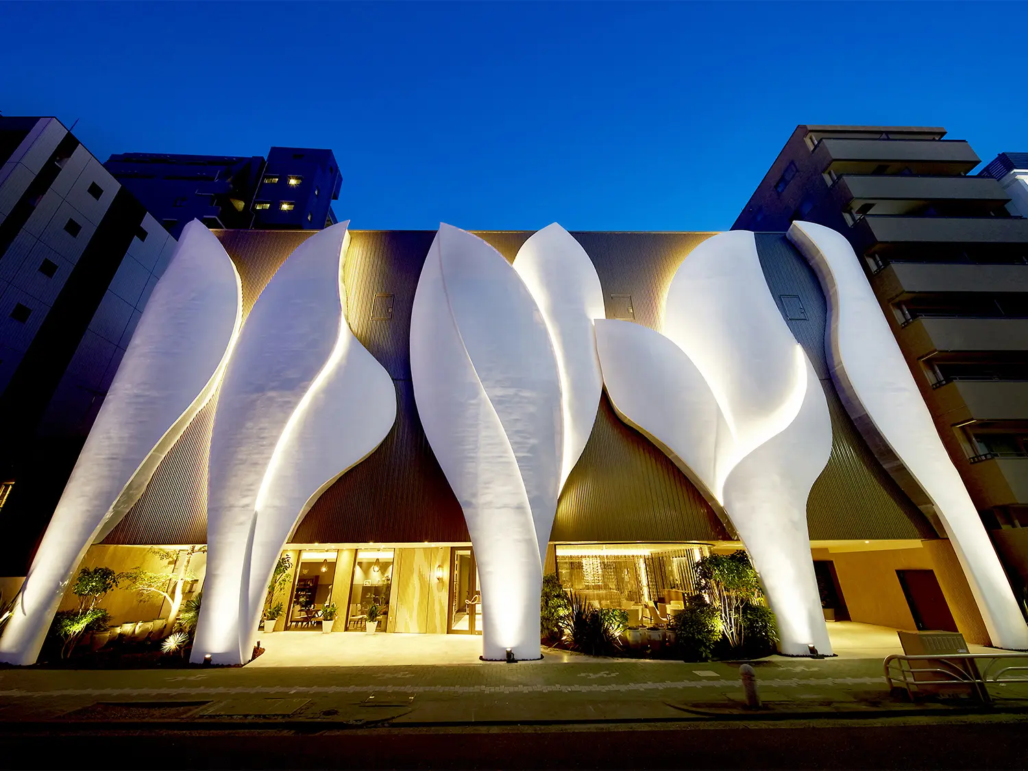 インフィニート名古屋