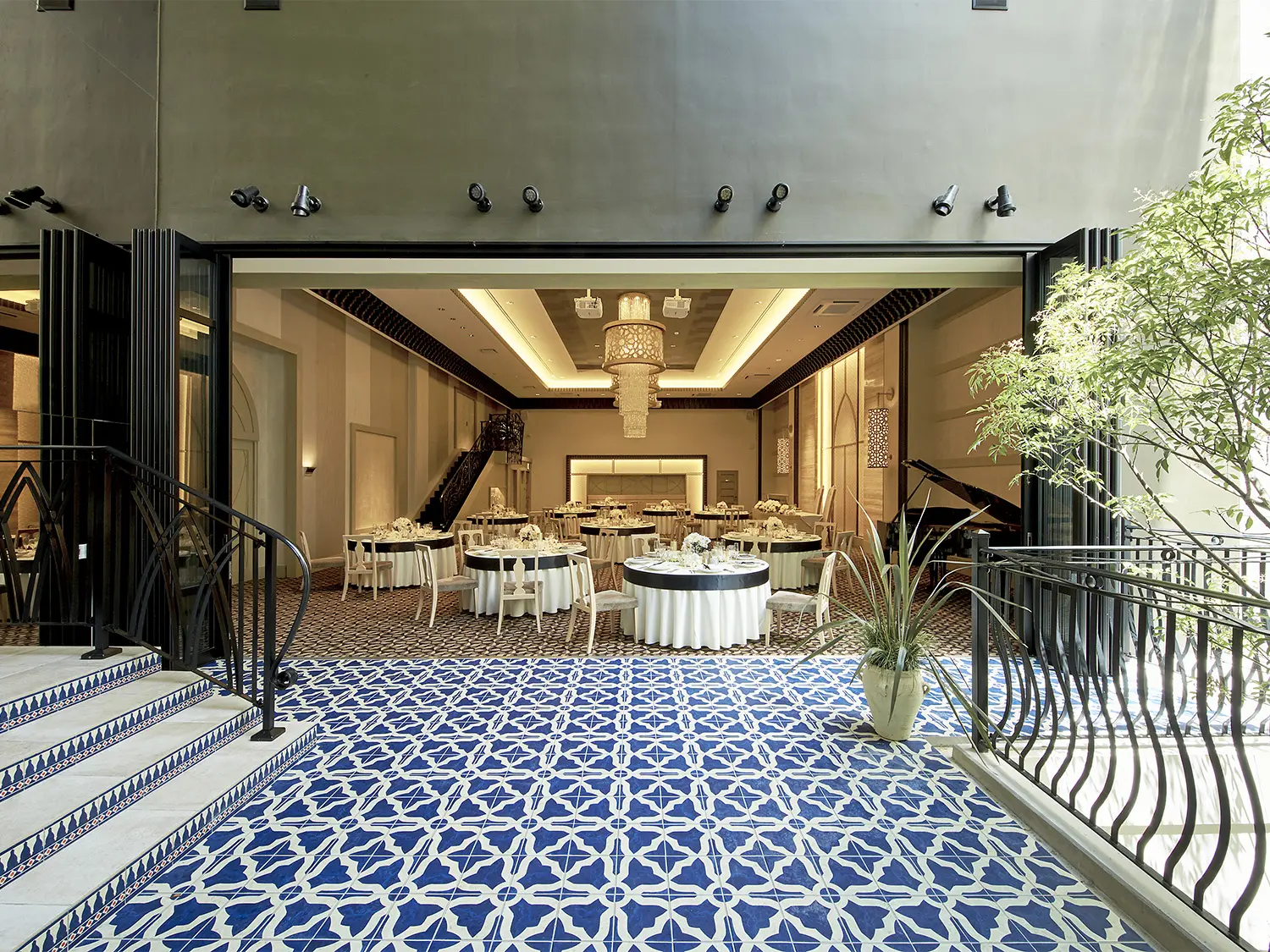 インフィニート名古屋